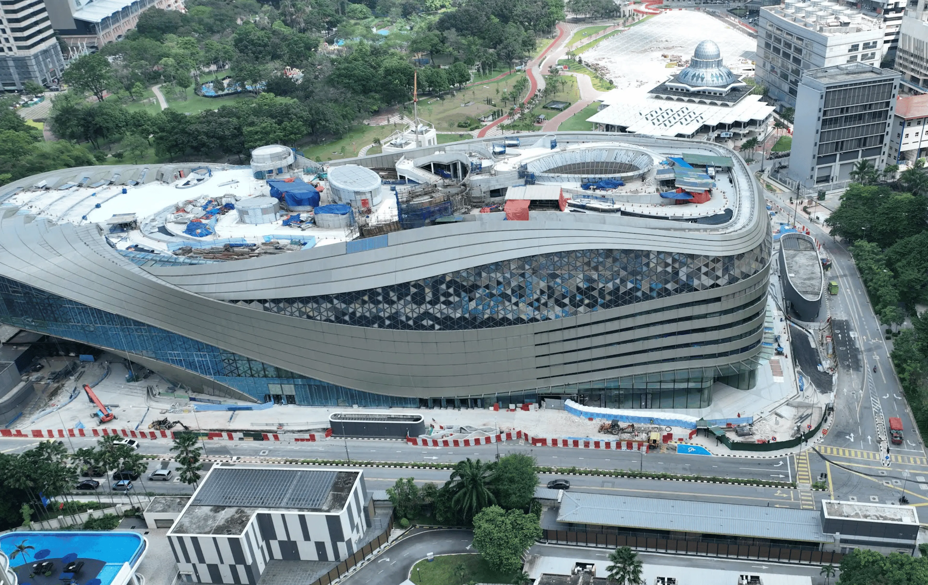 Ombak KLCC - Image 2